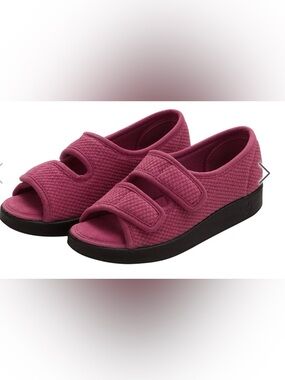 Easy Closure Slippers - Silverts